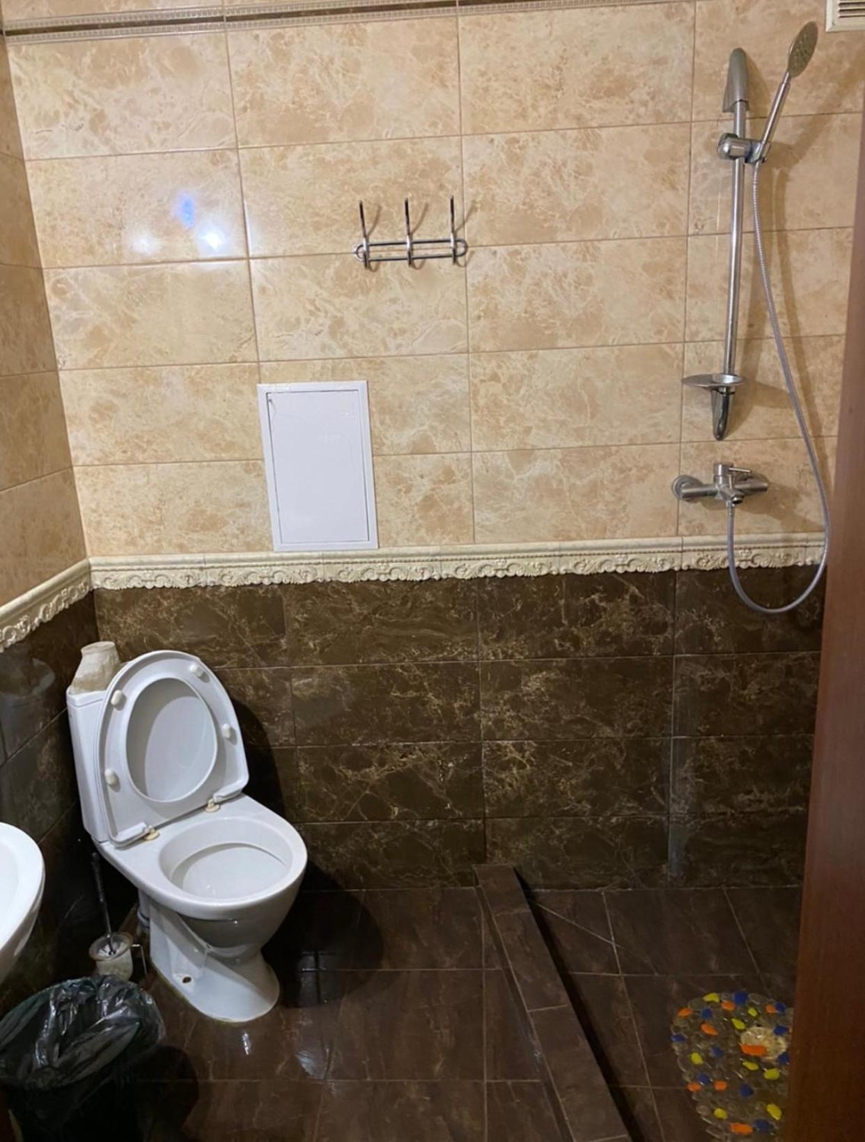 Апартаменти В Парку Umanʼ Exteriör bild