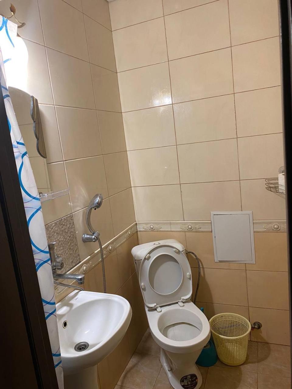 Апартаменти В Парку Umanʼ Exteriör bild