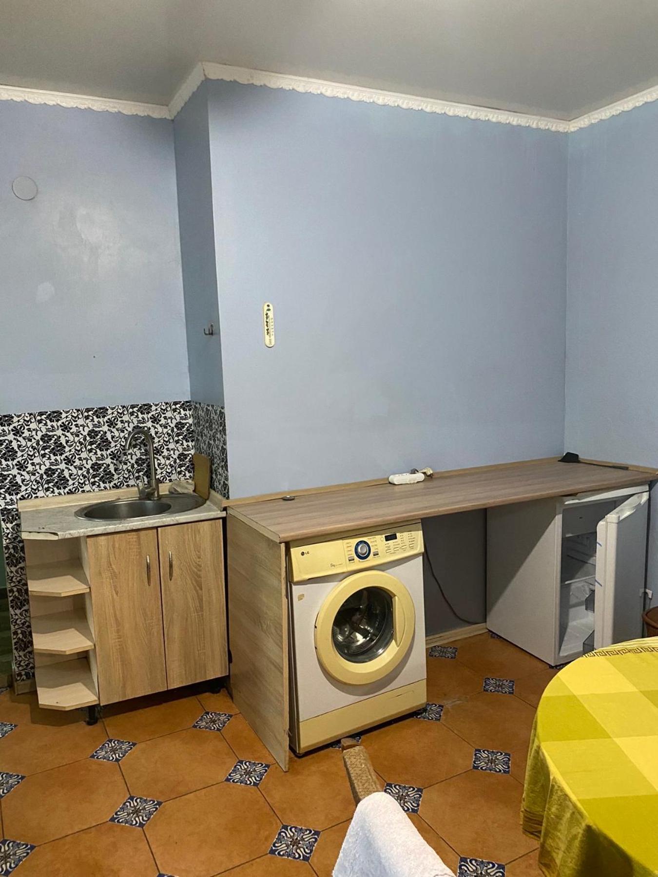 Апартаменти В Парку Umanʼ Exteriör bild